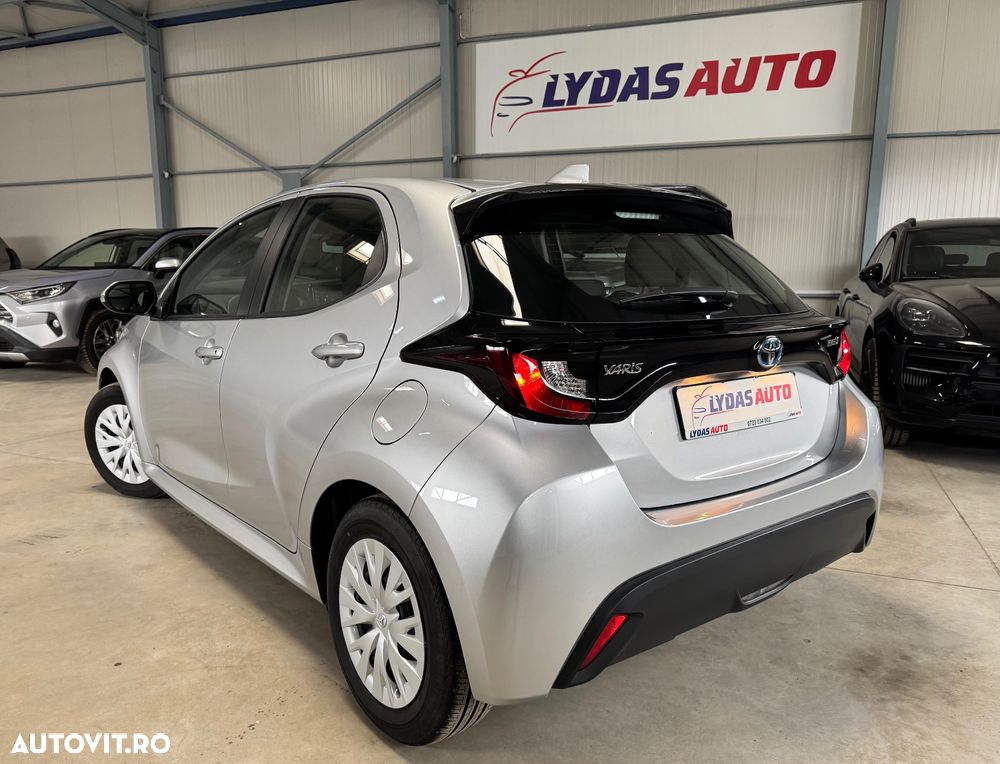 Toyota Yaris 1.5 VVT-i HSD Exclusive Style - 3