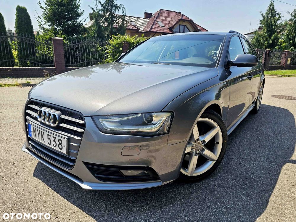 Audi A4 Avant 2.0 TDI Quattro S tronic - 12