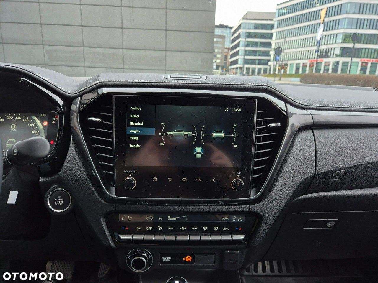 Isuzu D-Max - 32