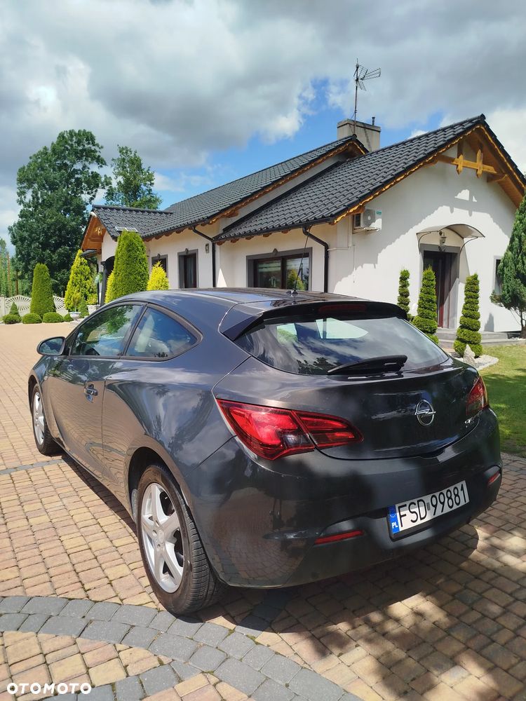 Opel Astra - 8