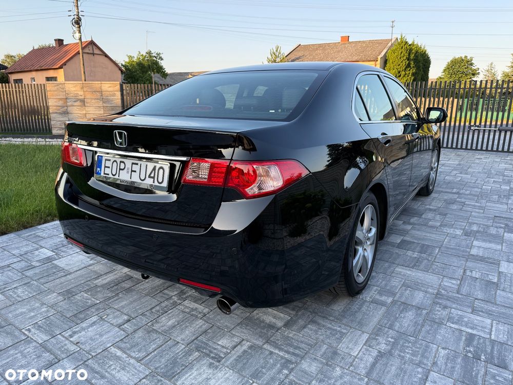 Honda Accord 2.0 Executive - 10