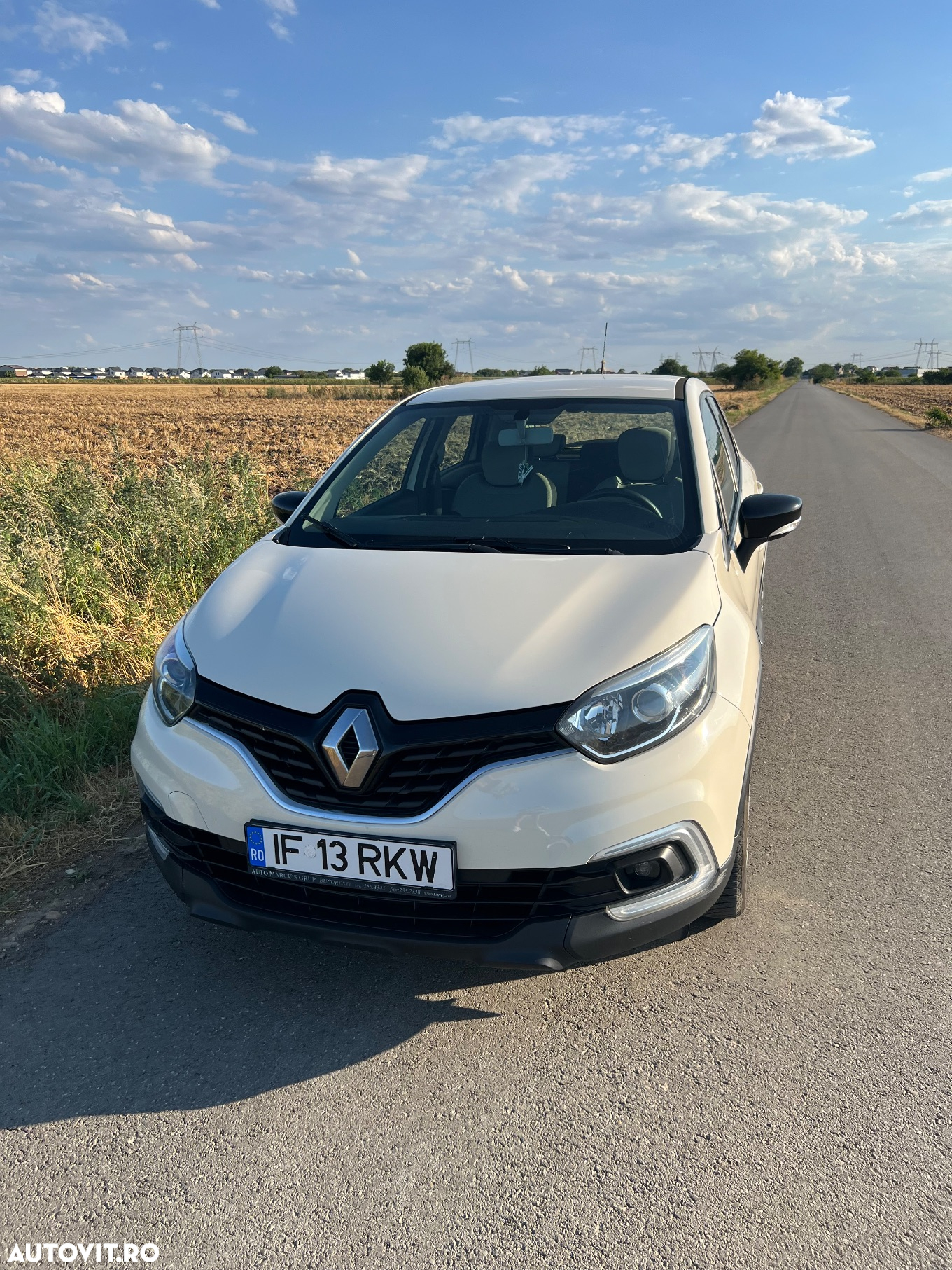 Renault Captur TCe Life Evo - 3