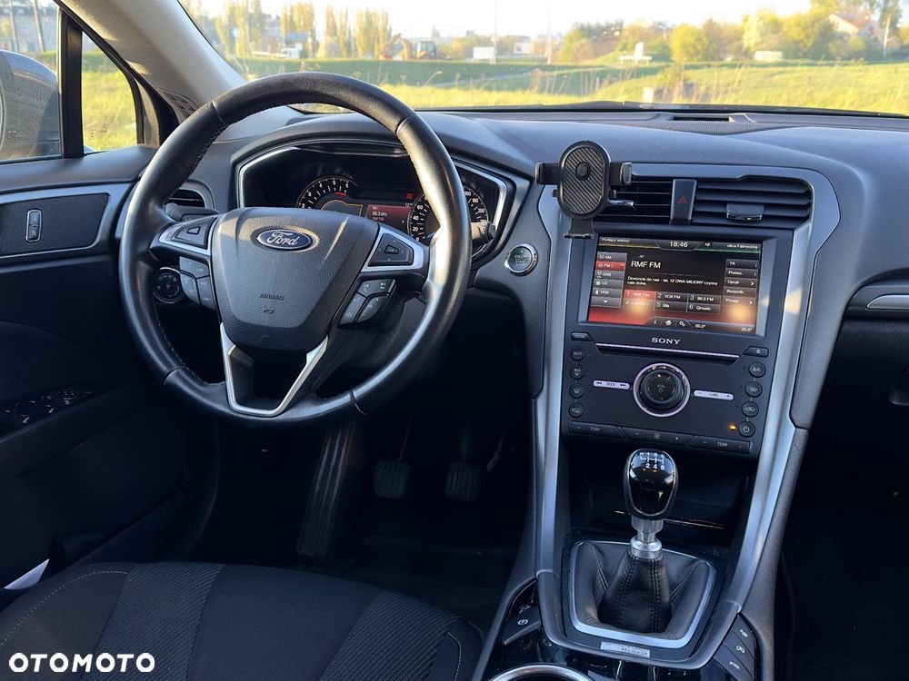 Ford Mondeo - 12