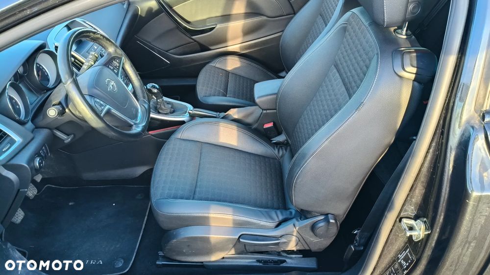 Opel Astra 1.4 Turbo Innovation - 14