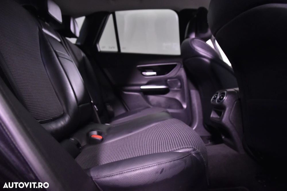 Mercedes-Benz GLC 220 d 4MATIC MHEV - 12