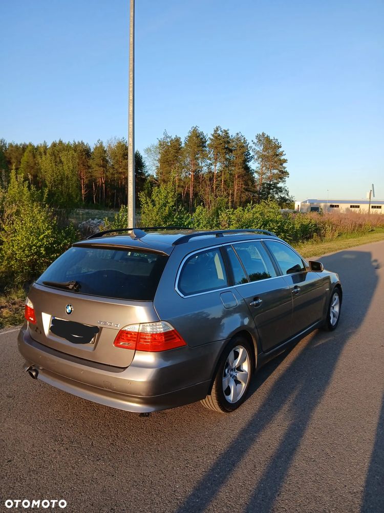 BMW Seria 5 520d - 14