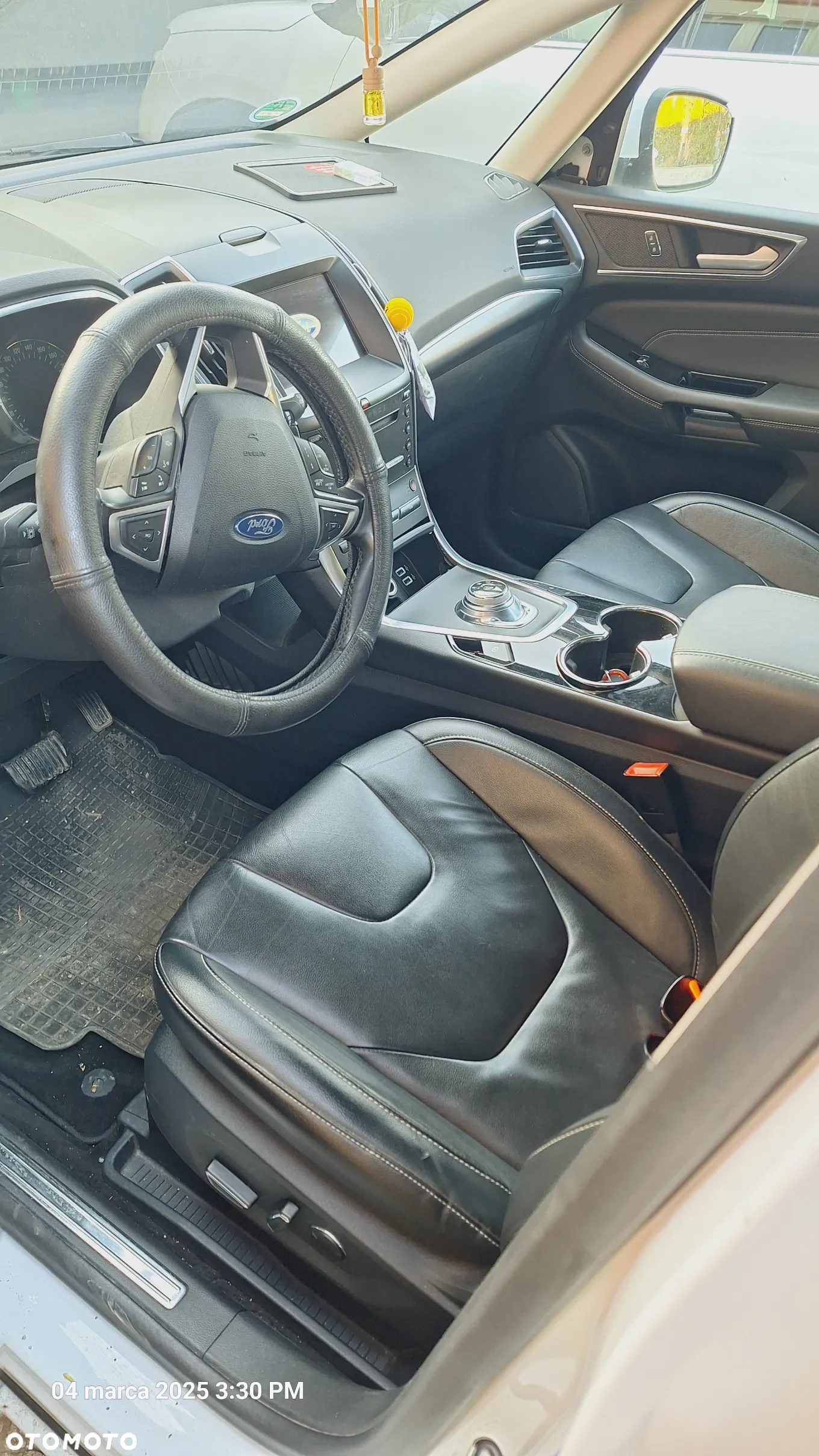 Ford S-Max - 10