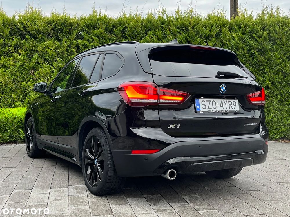 BMW X1 xDrive25e Sport Line - 10