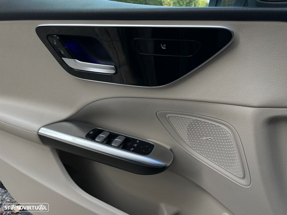 Mercedes-Benz C 220 d Avantgarde - 16