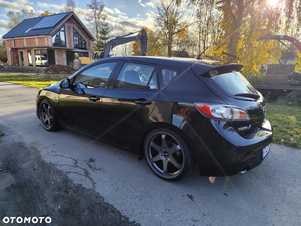 Mazda 3 1.6 90th Anniversary - 10