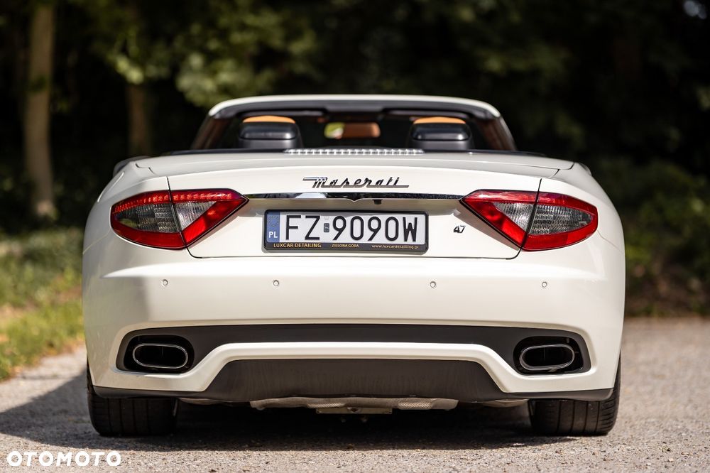 Maserati GranCabrio Sport - 30