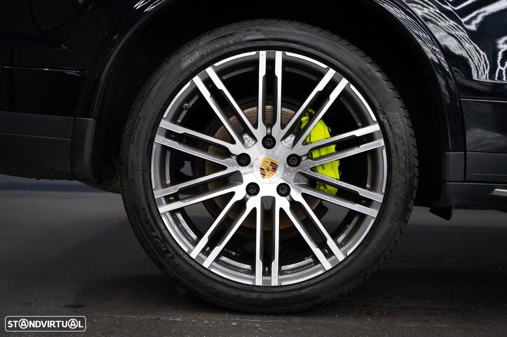 Porsche Cayenne S E-Hybrid Platinum Edition - 14
