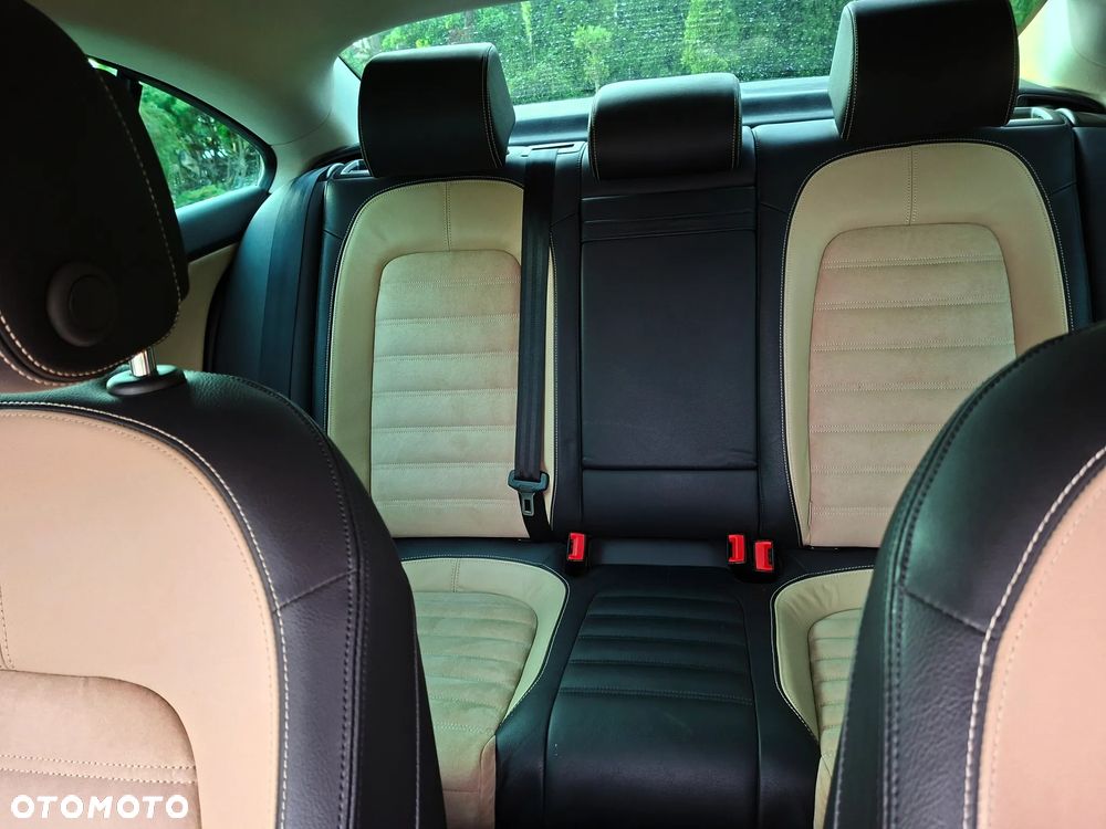 Volkswagen CC 2.0 TDI 4Motion BlueMotion Technology DSG - 18