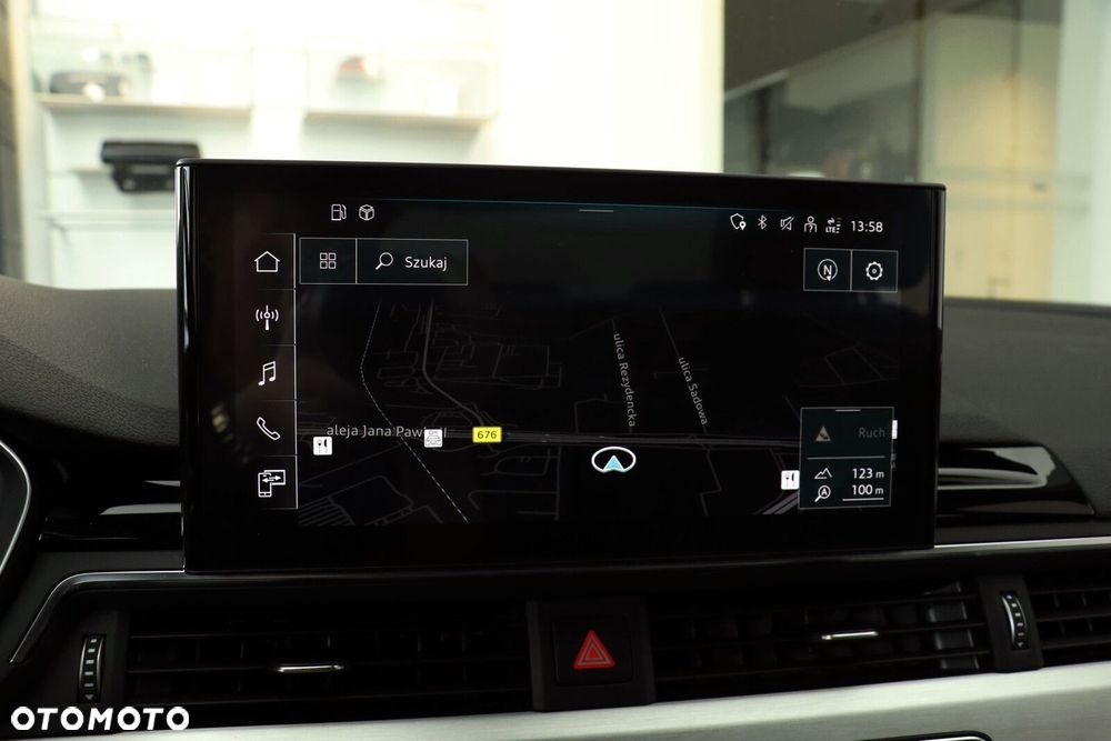 Audi A4 Limousine - 33
