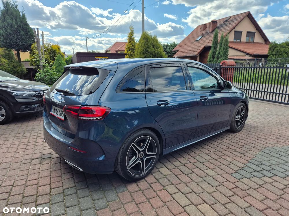 Mercedes-Benz Klasa B 200 d AMG Line 8G-DCT - 10