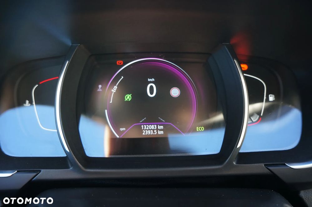 Renault Scenic ENERGY dCi 110 EXPERIENCE - 24