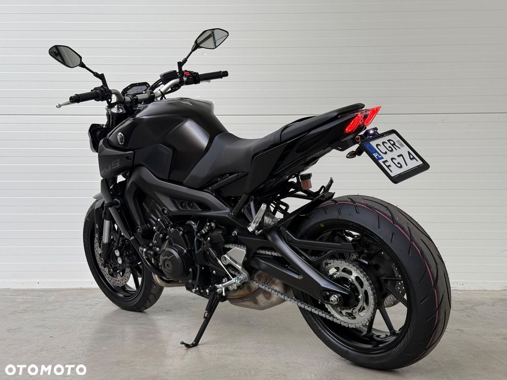 Yamaha MT - 5