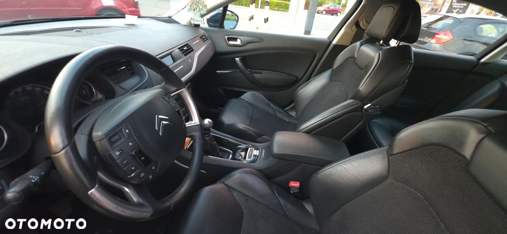 Citroën C5 2.0 HDi Exclusive - 22