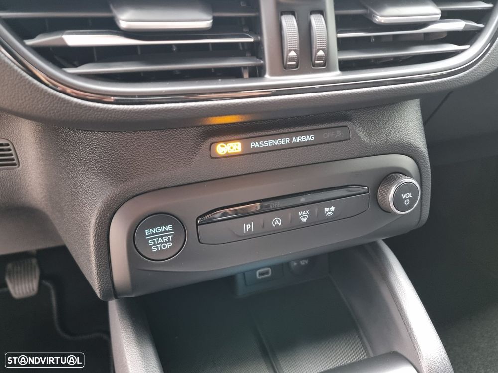 Ford Focus 1.0 EcoBoost MHEV ST-Line - 10