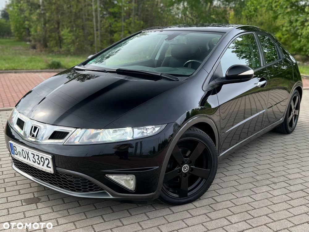 Honda Civic 1.8i-VTEC Executive - 1