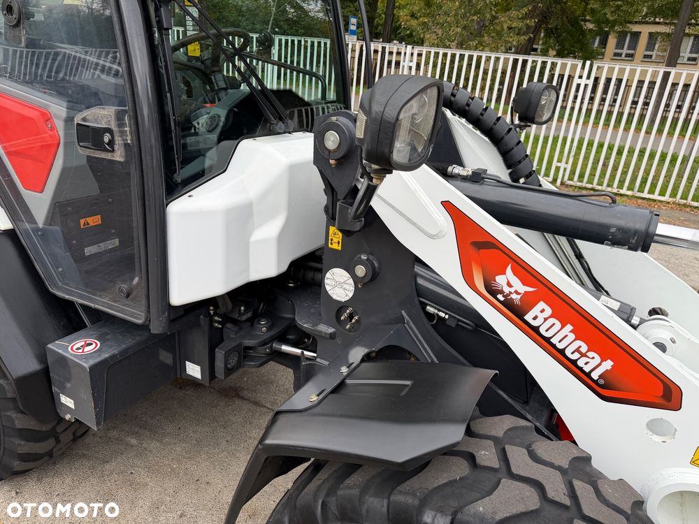 Bobcat Ładowarka kołowa L85 - 9
