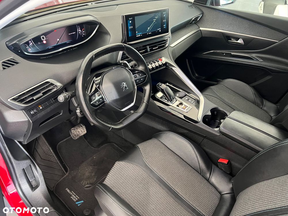 Peugeot 3008 1.2 PureTech Active S&S EAT8 - 16