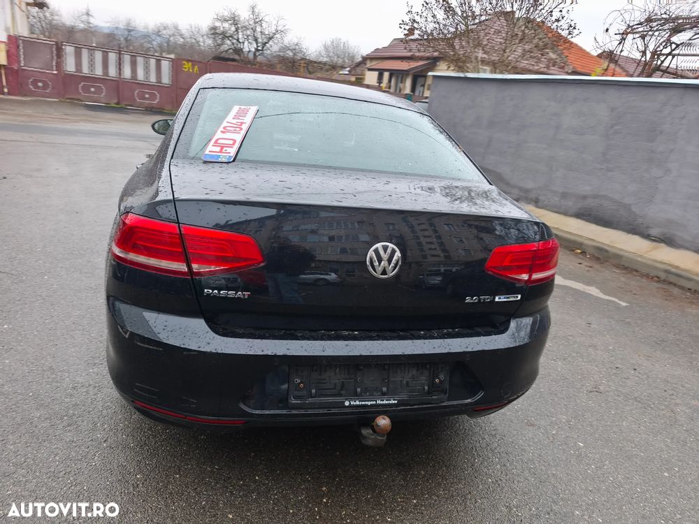 Volkswagen Passat Variant 2.0 TDI (BlueMotion Technology) Highline - 4