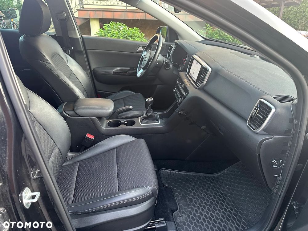 Kia Sportage 1.6 GDI L Business Line 2WD - 7