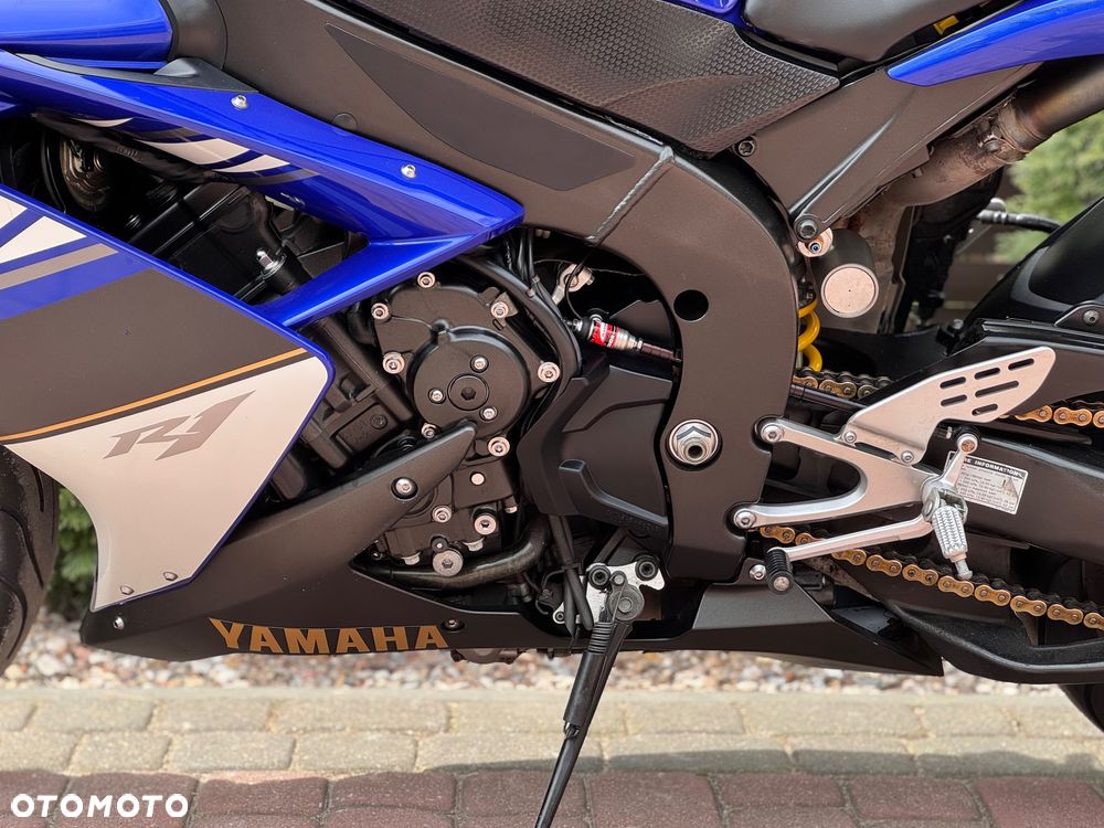 Yamaha YZF - 13