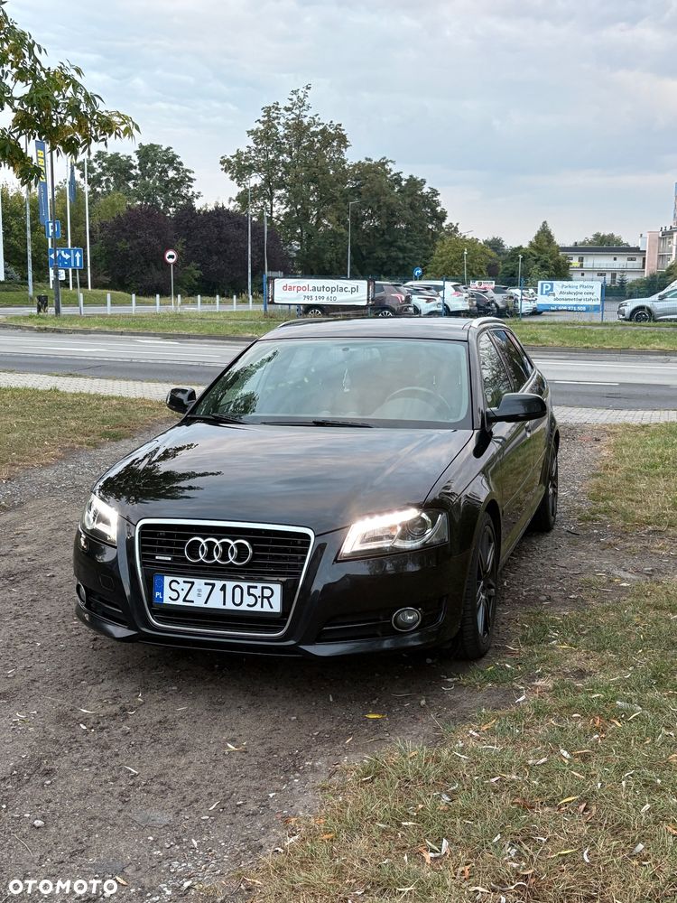 Audi A3 Sportback 2.0 TDI DPF Quattro Ambiente - 1