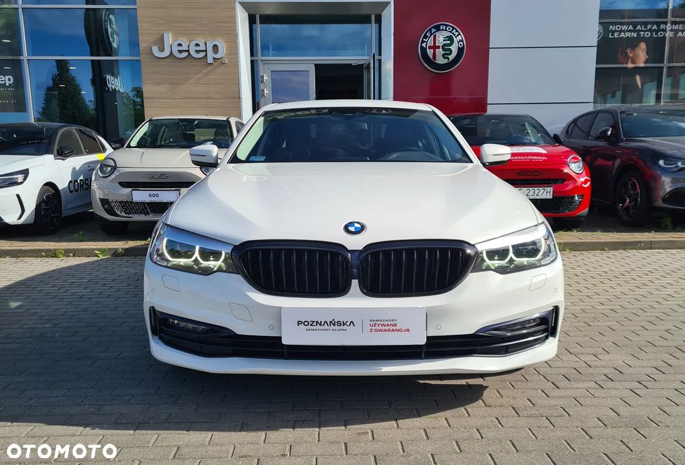 BMW Seria 5 520i Sport Line sport - 2