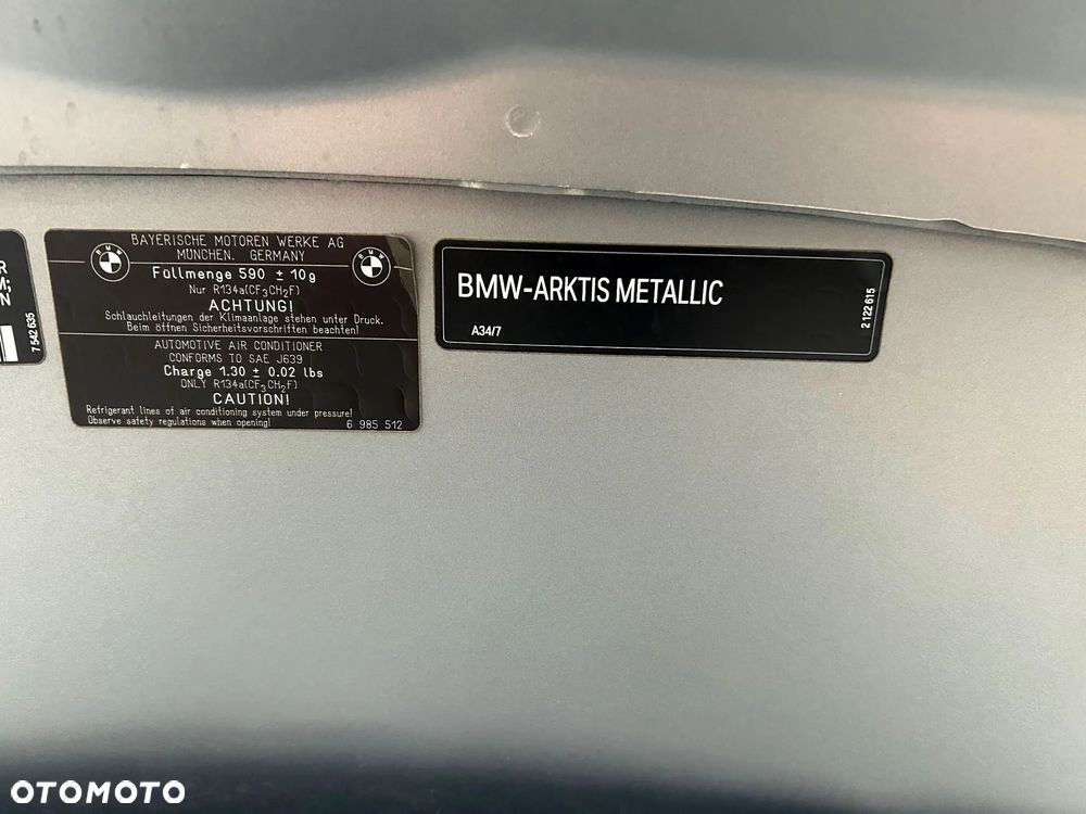 BMW Seria 3 335i - 14