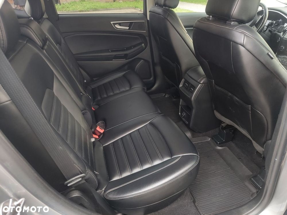 Ford Edge - 11