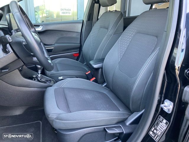 Ford Fiesta 1.0 EcoBoost S&S TITANIUM - 26