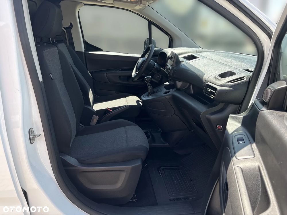 Toyota PROACE CITY 1.5 D-4D STANDARD 2,0T ACTIVE - 15