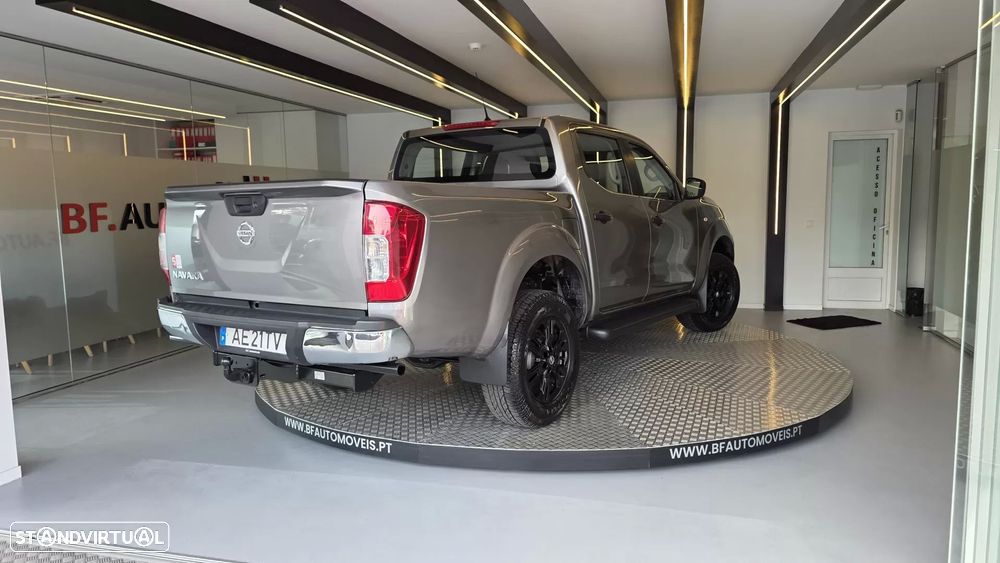 Nissan Navara 2.3 dCi CD 4WD Visia B.Dif. - 17