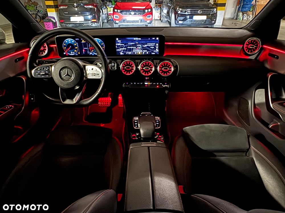 Mercedes-Benz CLA 200 AMG Line 7G-DCT - 5