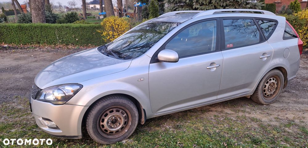 Kia Ceed 1.6 Crdi Comfort - 2