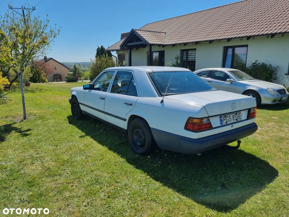 Mercedes-Benz W124 (1984-1993) - 6
