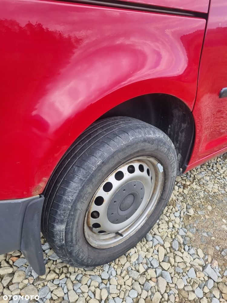 Volkswagen Caddy - 25
