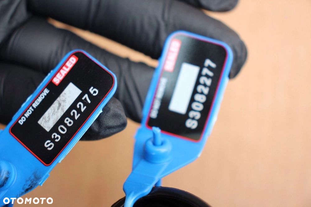 Głośniki podłogowe basowe BMW e88 e82 e90 e92 e93 e84 x1 6925330 6954871 - 4