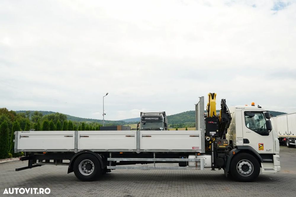 DAF LF 250 / 4X2 / LIVRARE - 7.3 + HDS HYVA HB 150X -E3 / RADIOCOMANDĂ / ROTATOARE / MAX. CAPACITATE DE RIDICARE: 5200 KG / EURO 6 - 12