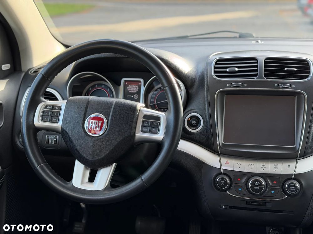 Fiat Freemont 3.6 V6 Lounge - 11