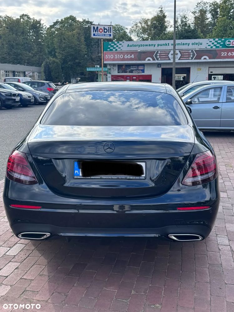 Mercedes-Benz Klasa E 220 d 4-Matic 9G-TRONIC - 5
