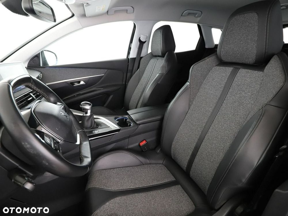 Peugeot 3008 1.5 BlueHDi Allure S&S - 14