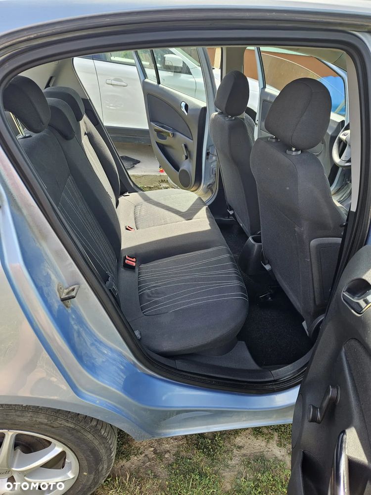 Opel Corsa 1.2 16V - 10