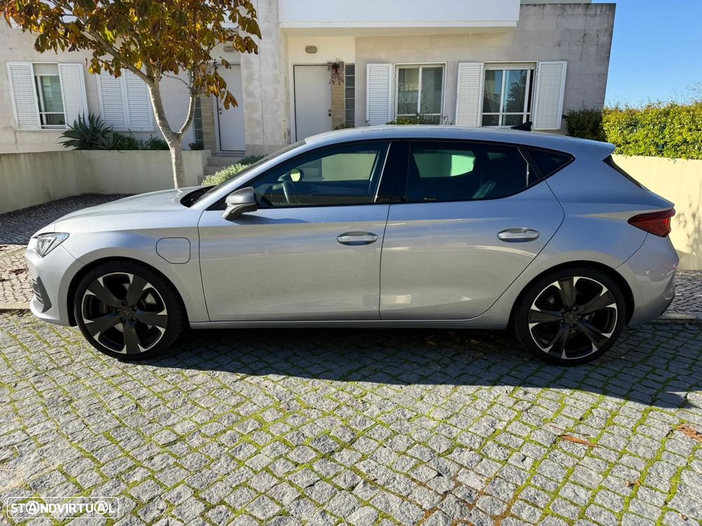 Cupra Leon 1.4 e-Hybrid VZ DSG - 3