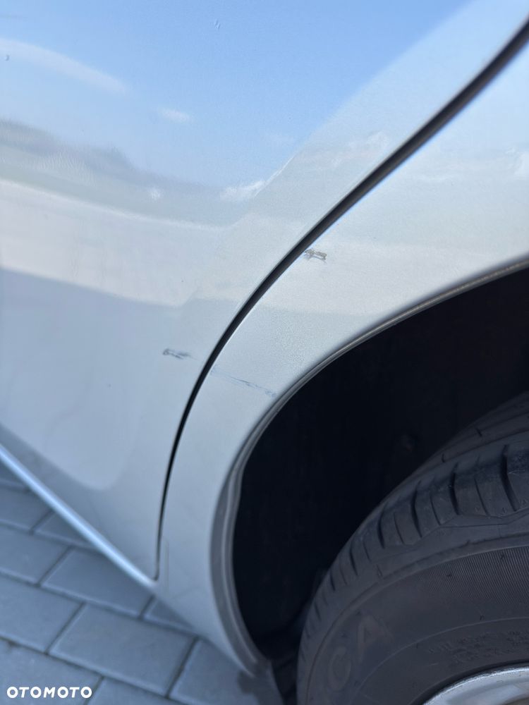 Toyota Corolla 1.6 Comfort - 12