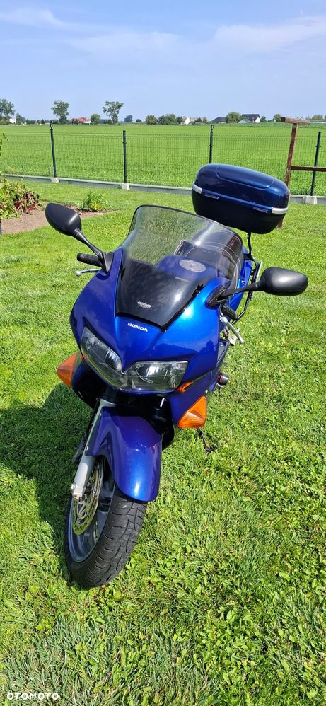 Honda VFR - 5