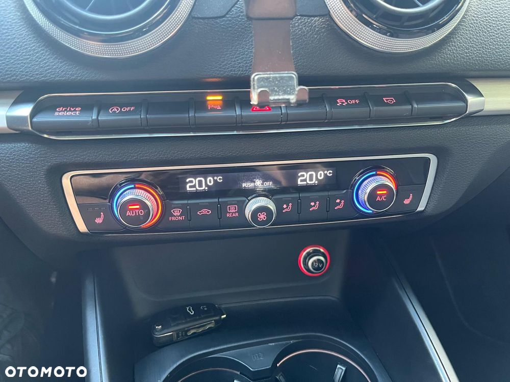 Audi A3 3-drzwiowe 2.0 TDI quattro S line Sportpaket - 23